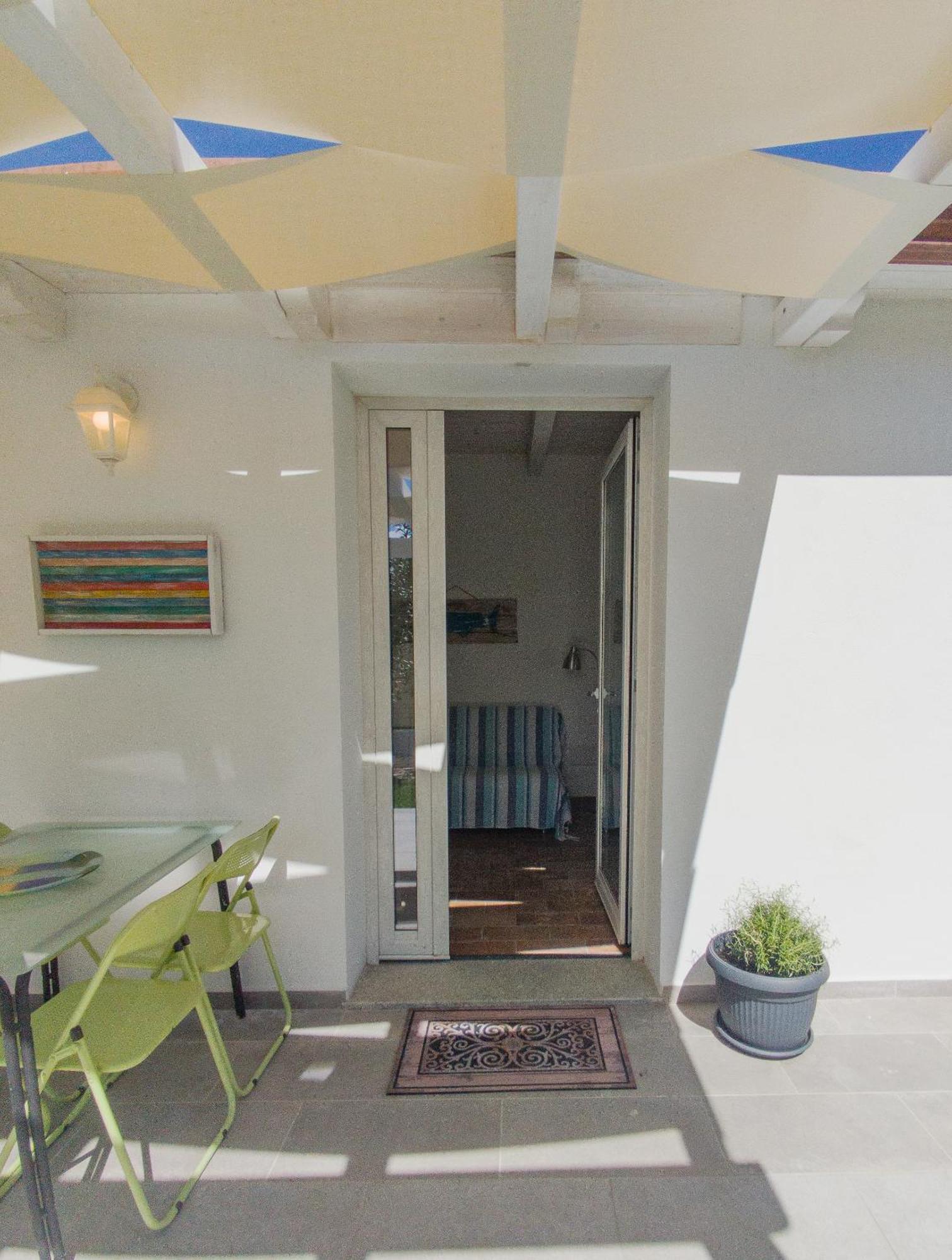 Dimora Mare Apartment San Teodoro  Bagian luar foto