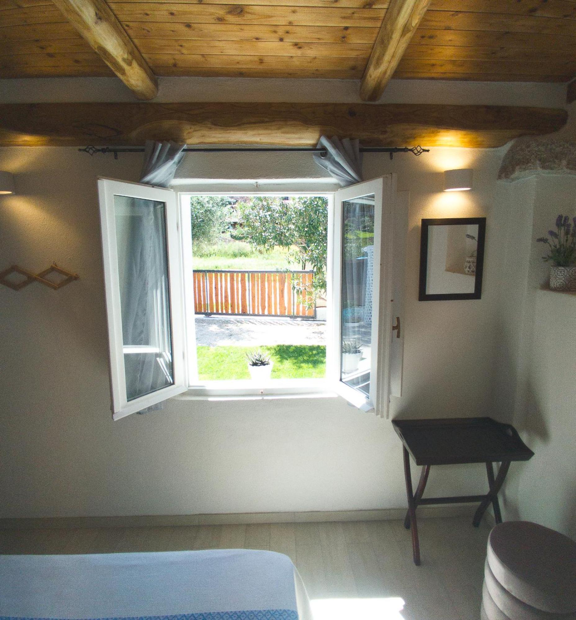 Dimora Mare Apartment San Teodoro  Bagian luar foto