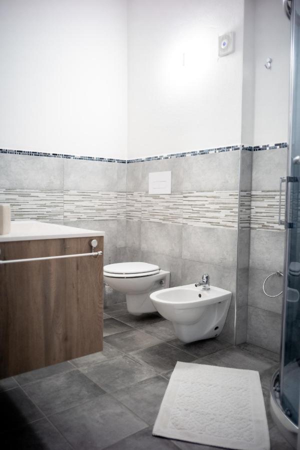 Dimora Mare Apartment San Teodoro  Bagian luar foto
