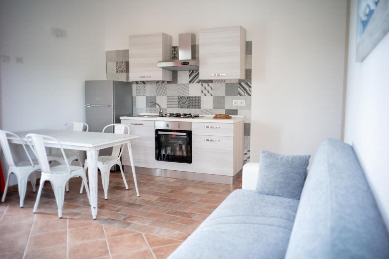 Dimora Mare Apartment San Teodoro  Bagian luar foto